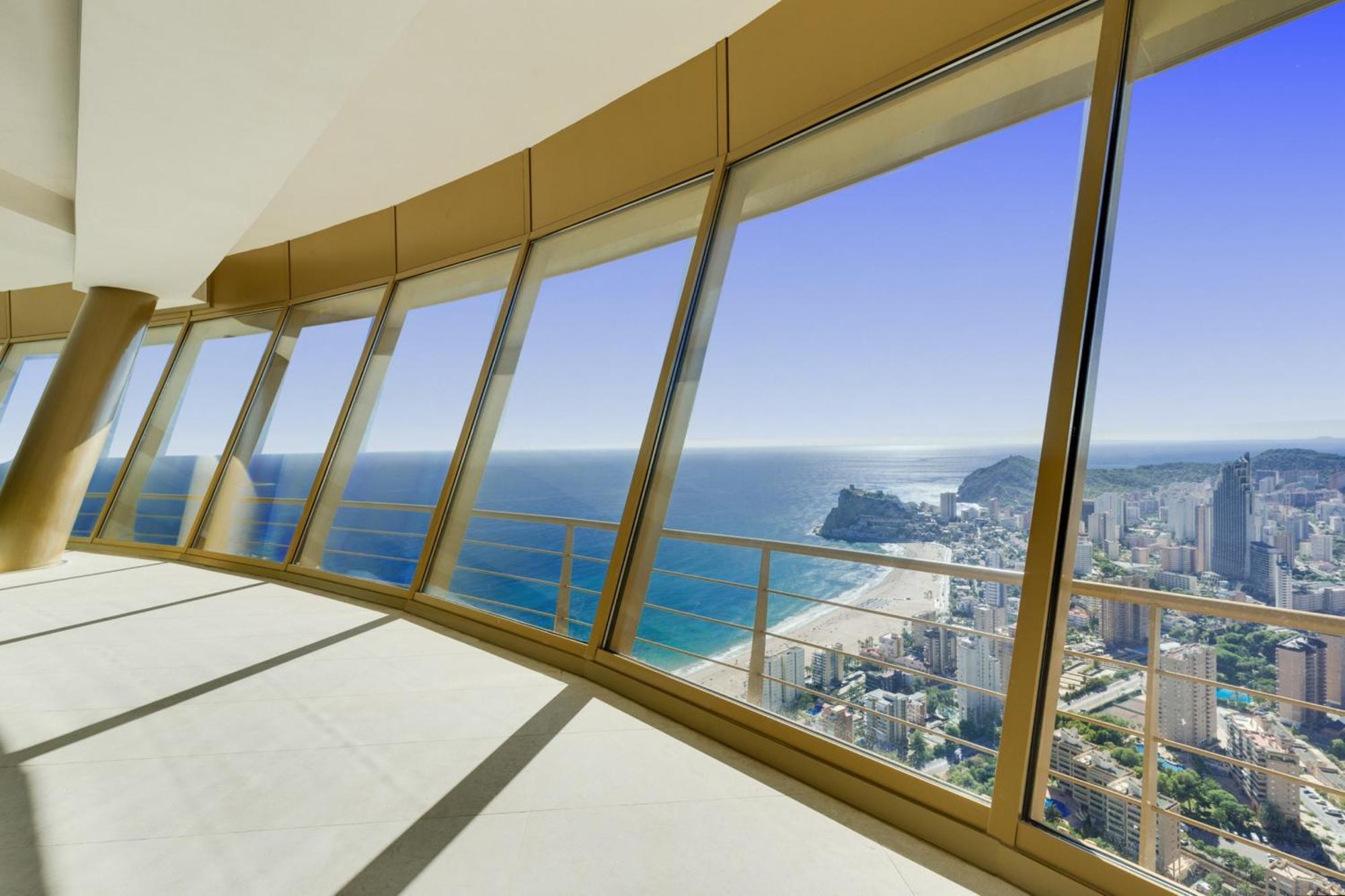 Apartment Intempo Residential Sky & - Benidorm, Espana *